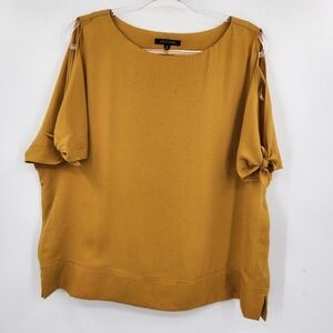 John Mark Cold Shoulder Boxy Blouse Womens Size Medium Gold Short Sleeve